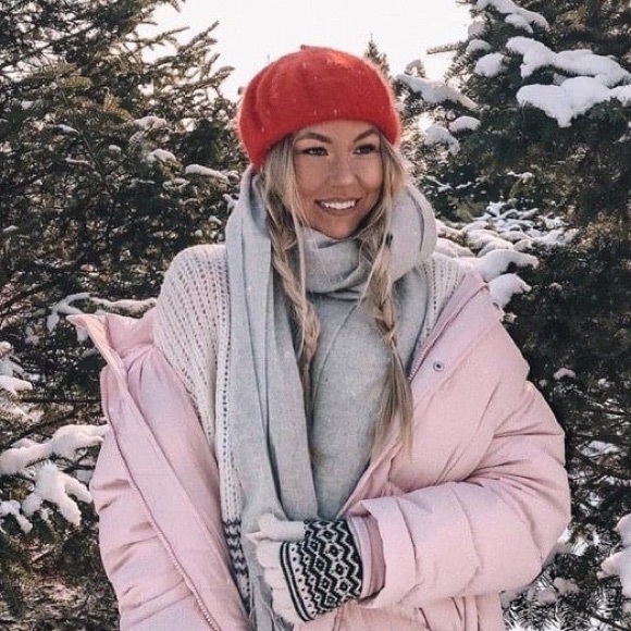 EUC Pink Puffy Bomber - Picture 4 of 12